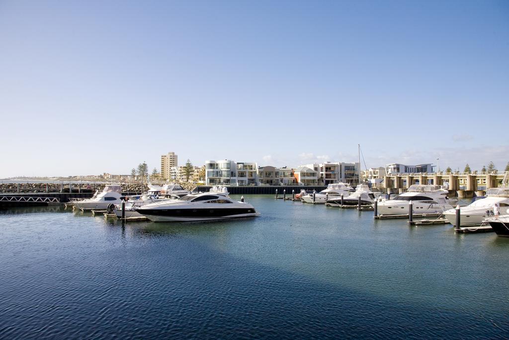 Glenelg Pacific Aparthotel