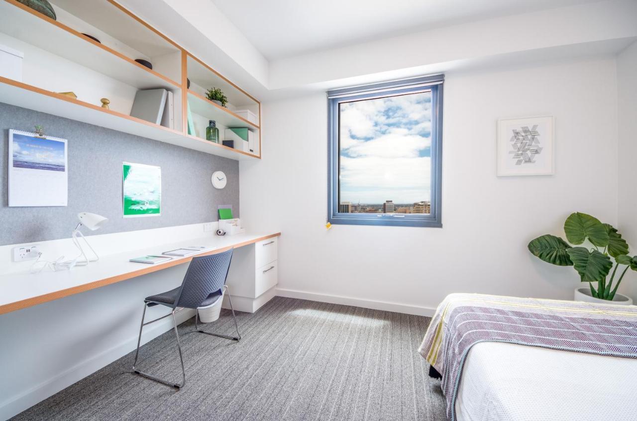 Dwell East End Apartment