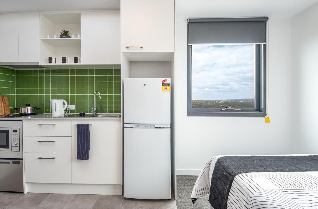 Dwell East End Apartment *
