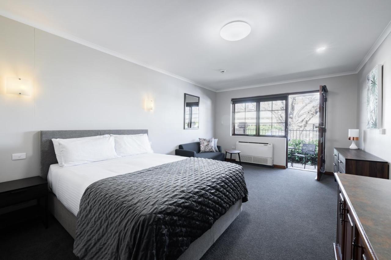 Adelaide Inn 4* Adelaide