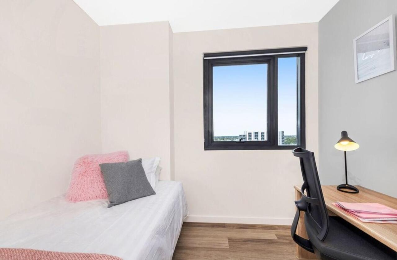 Apartment Scape *