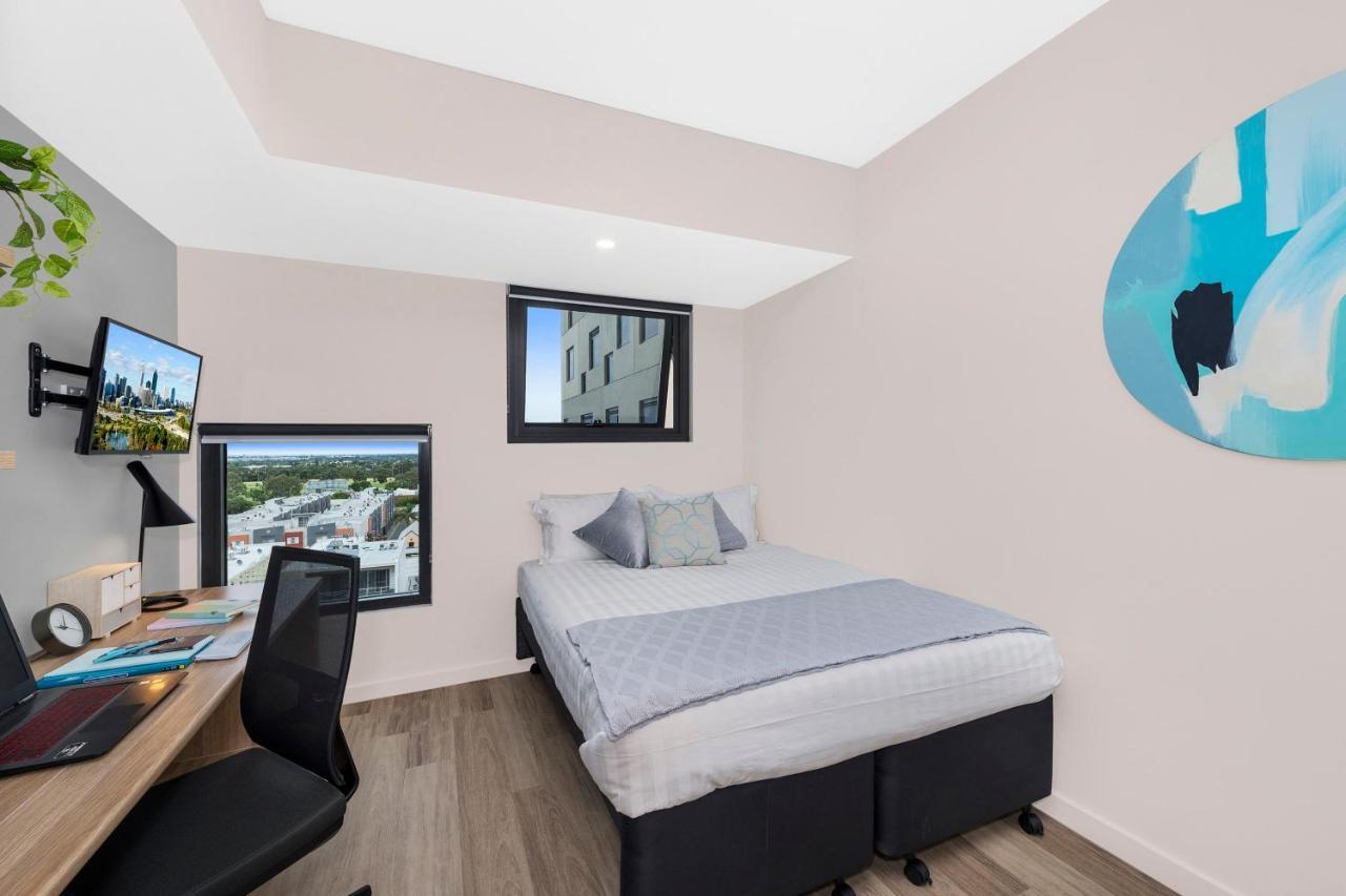 Scape Apartment *