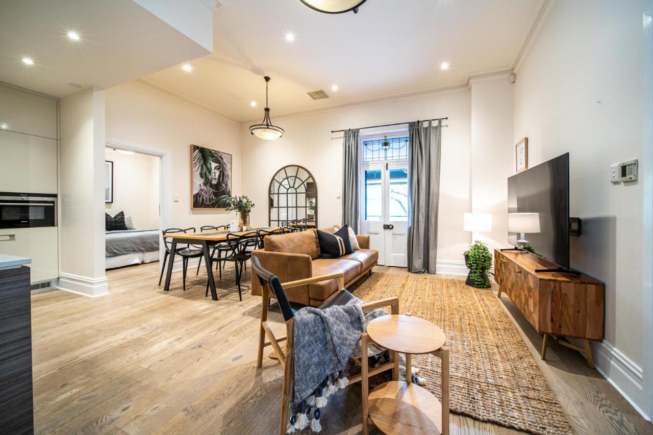 Archer St Heart Of North Balcony 65tv Adelaide
