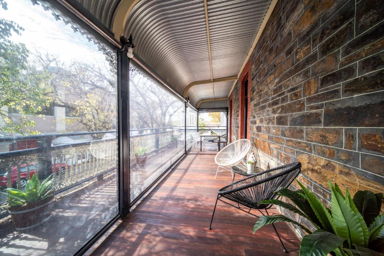 Apartment Archer St Heart Of North Balcony 65tv