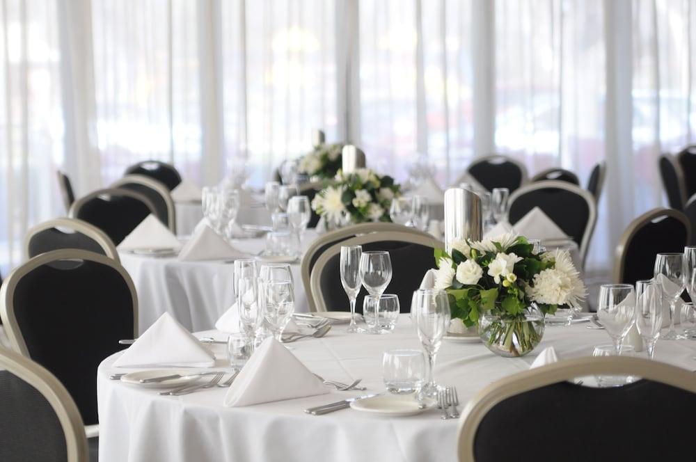 The Terrace Hotel Adelaide