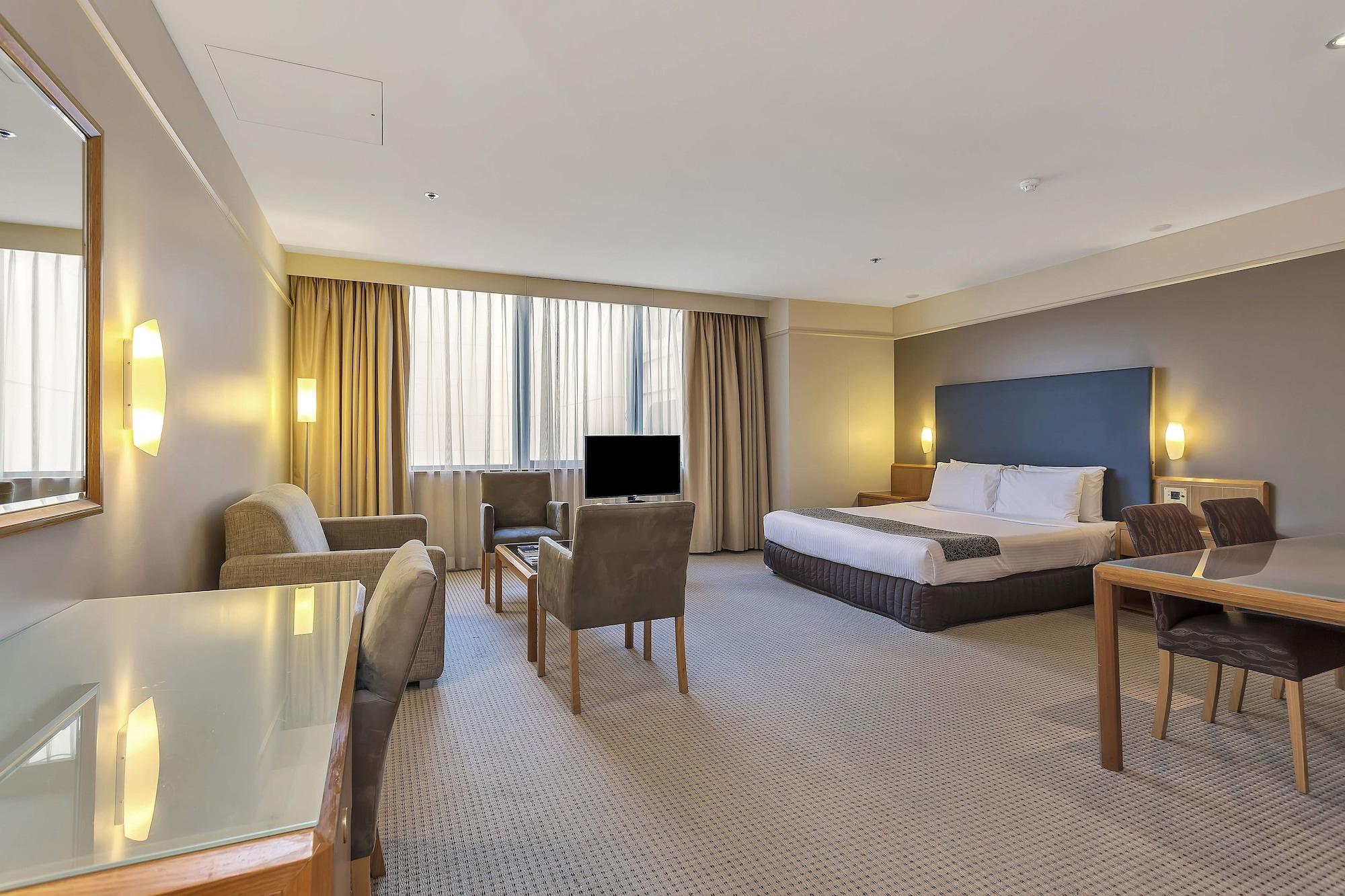 Stamford Plaza Hotel