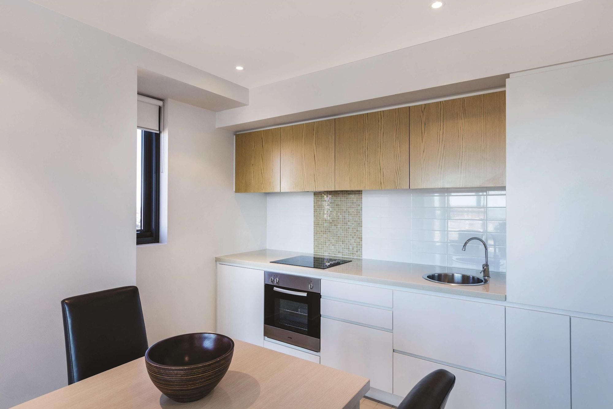 Istay Precinct 4* Adelaide