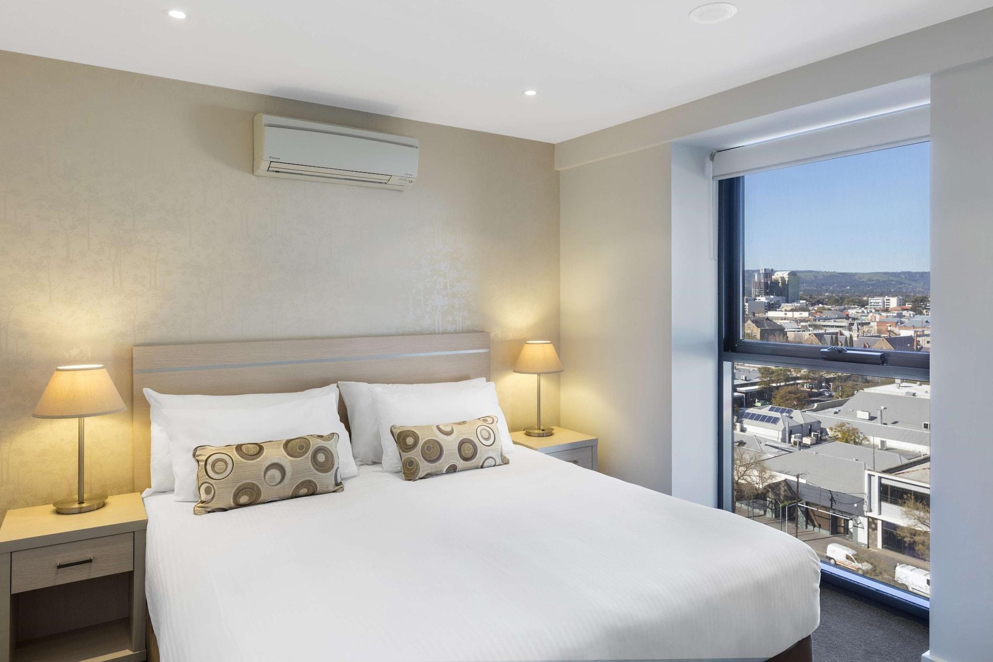 Istay Precinct 4*