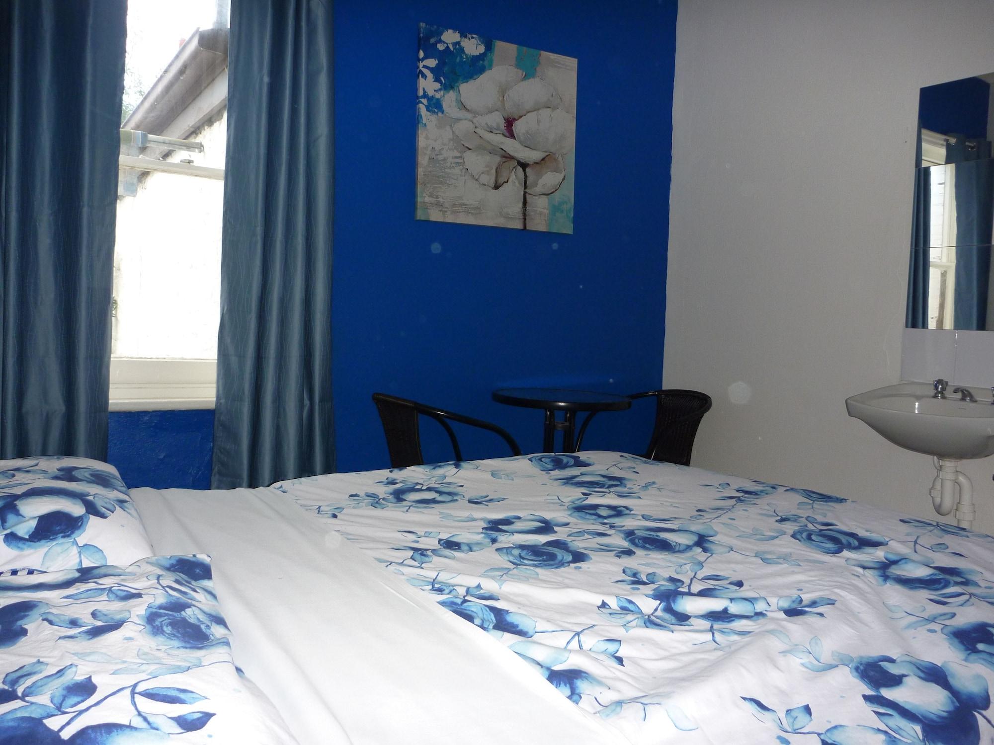 Travellers Backpackers Albergue Adelaide