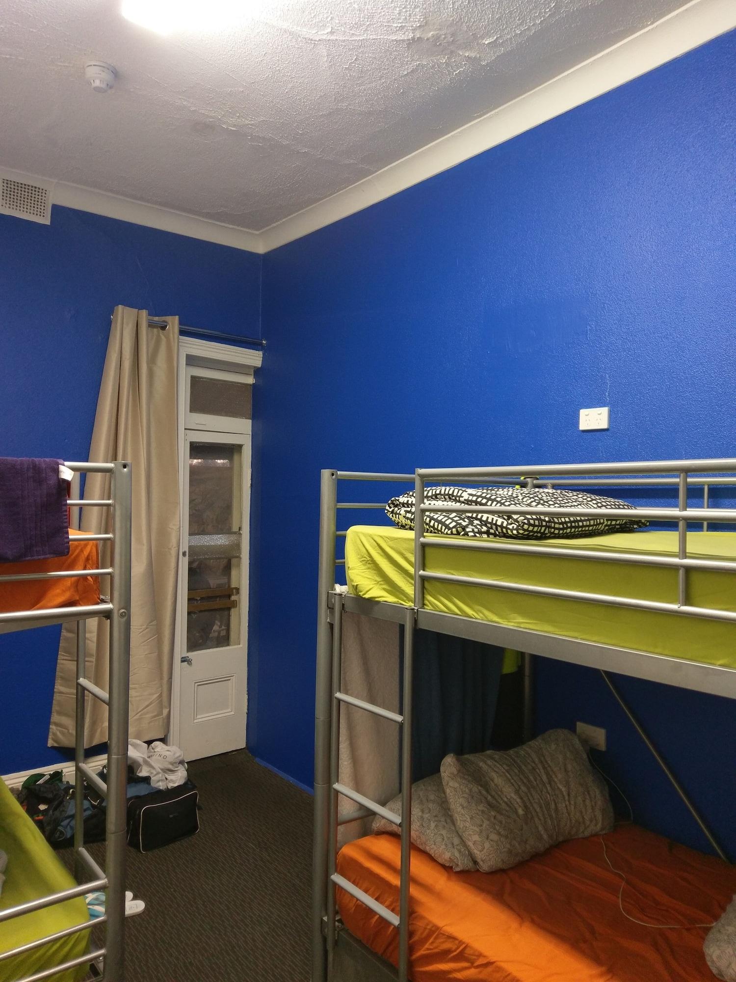 Travellers Backpackers Adelaide