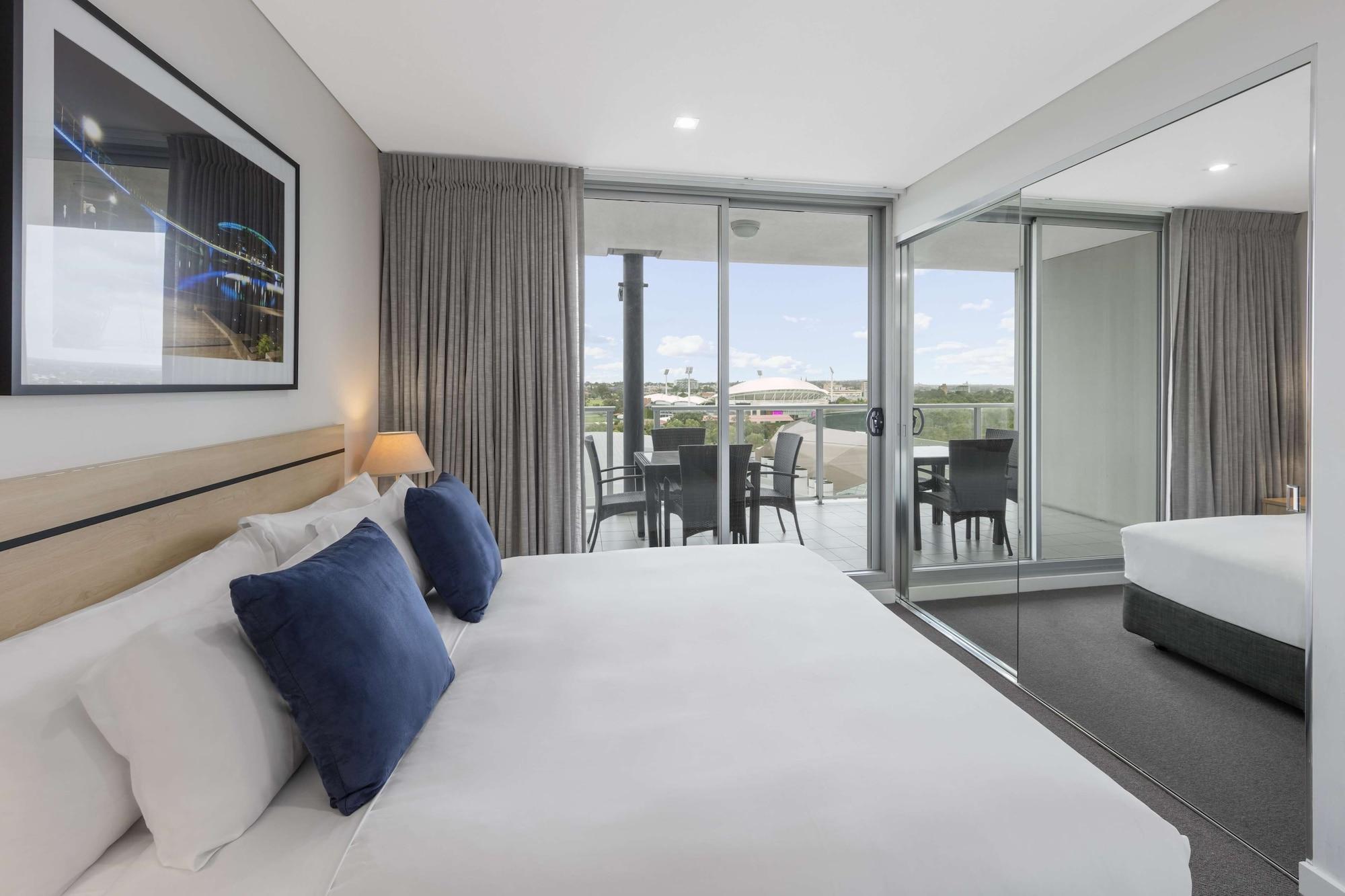 Oaks Embassy Aparthotel