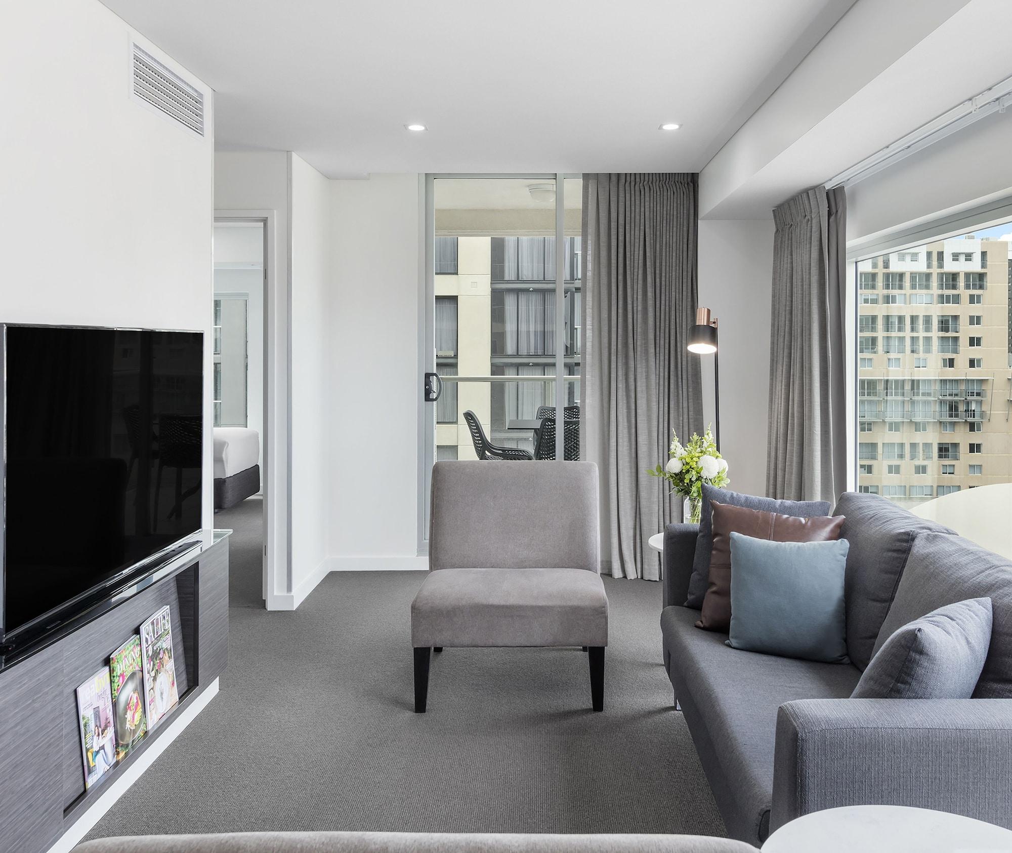 Aparthotel Oaks Embassy 4*