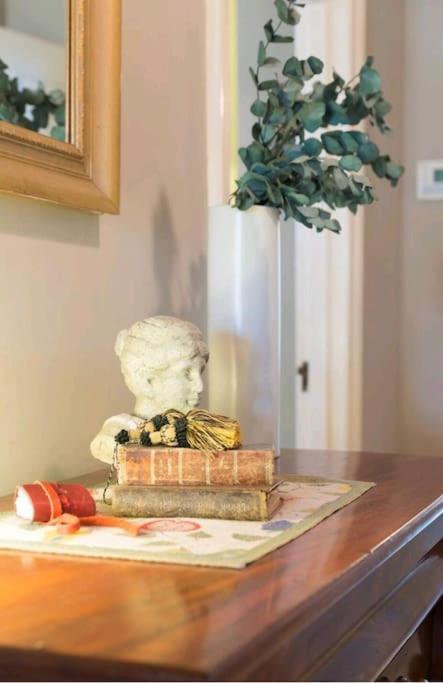 Henry Morcomb 2 Bdrm Sleeps 4 Wifi Holiday home *