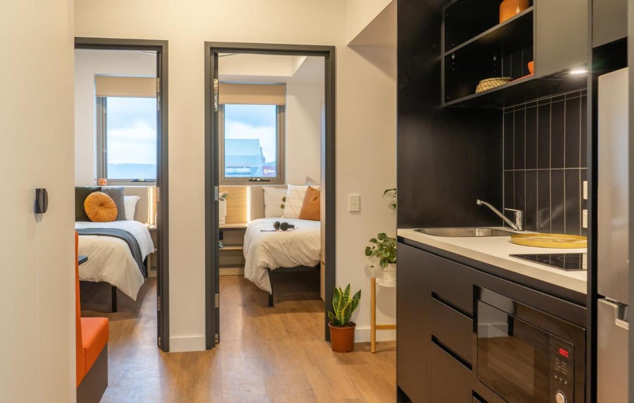 Comfy At Switch Living In The Centre Of Adelaide