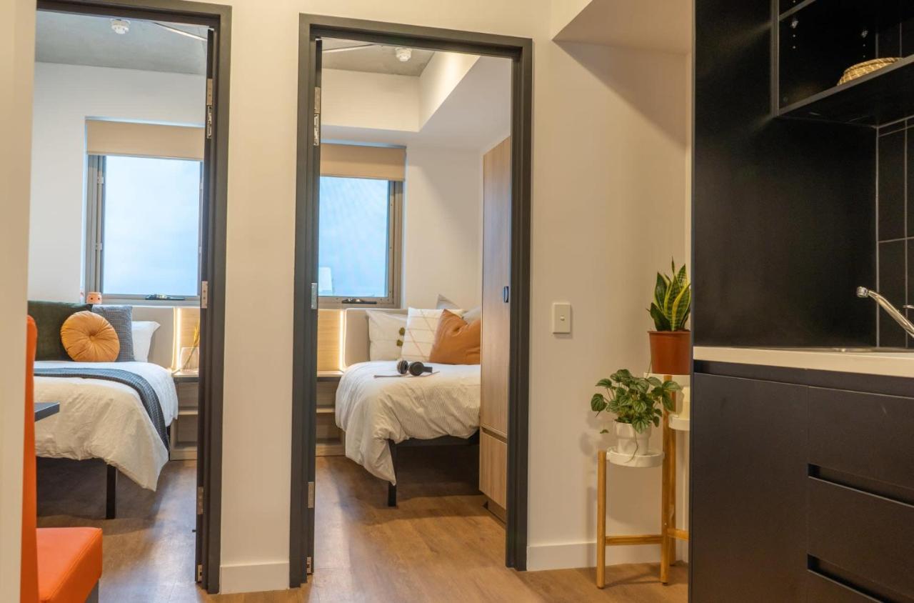 Comfy At Switch Living In The Centre Of Apartment Adelaide