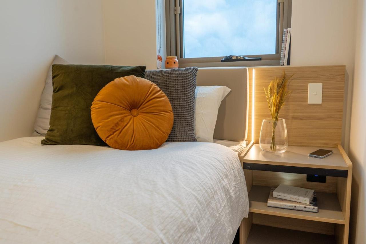 Comfy At Switch Living In The Centre Of Apartment Adelaide