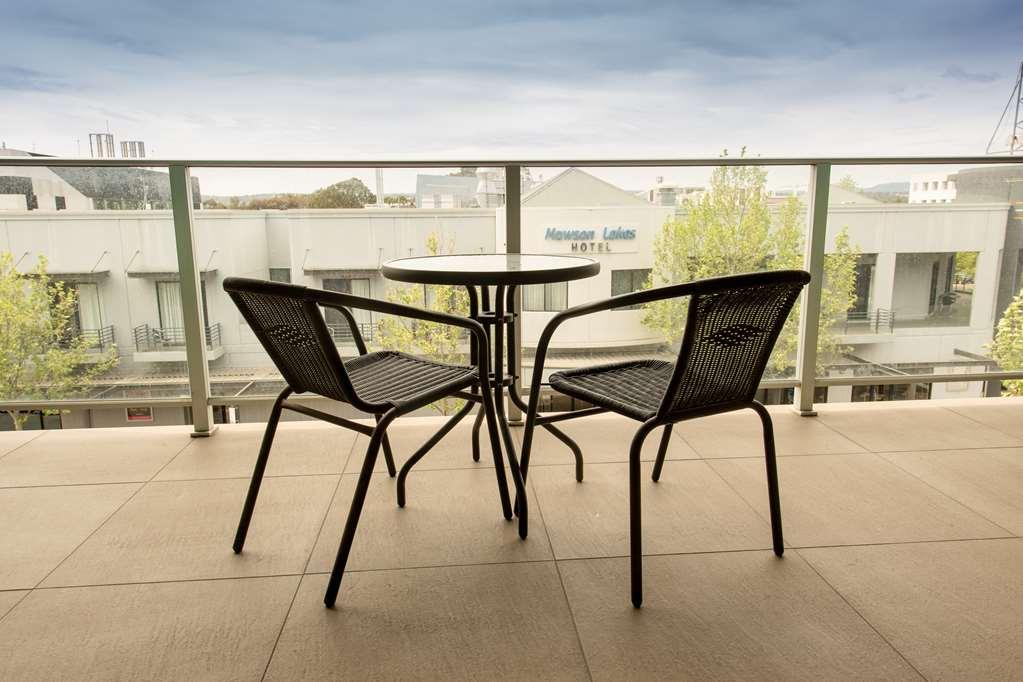 Mawson Lakes