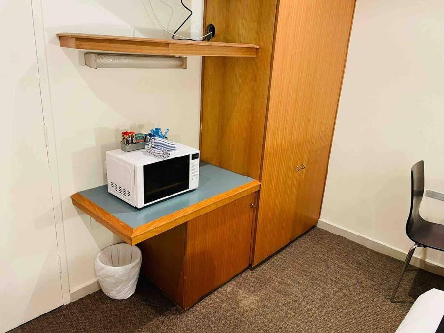 438/247 Entire 1br Exhotel In The Heart Of *