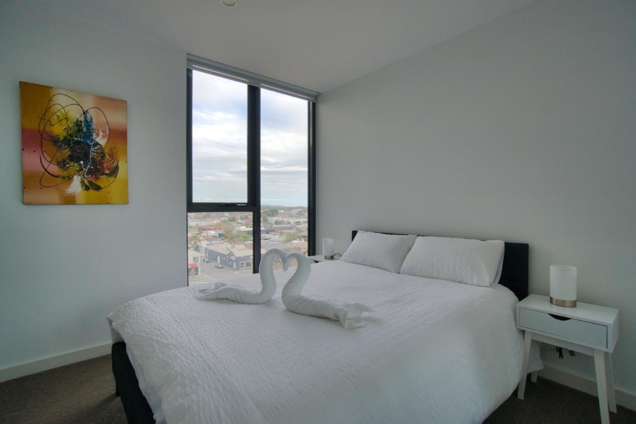 Modern 2 Bedroom - Cbd Apartamento