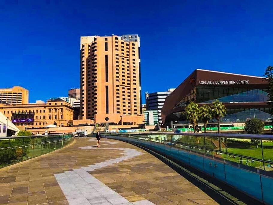 Apartment 438/247 Entire 1br Exhotel In The Heart Of *