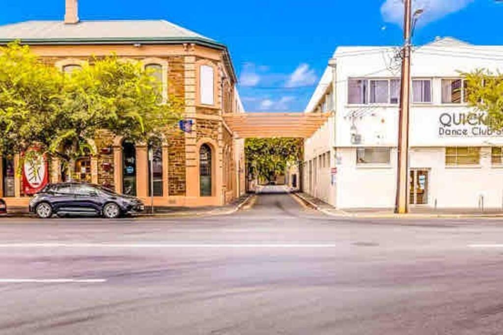 Apartment 431/247 Gouger St Ex In Adelaide