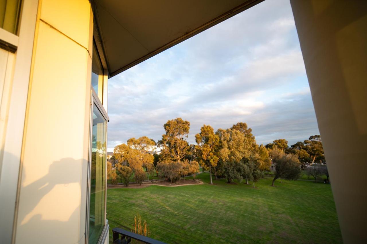 Sfera's Park & Convention Centre 4* Adelaide