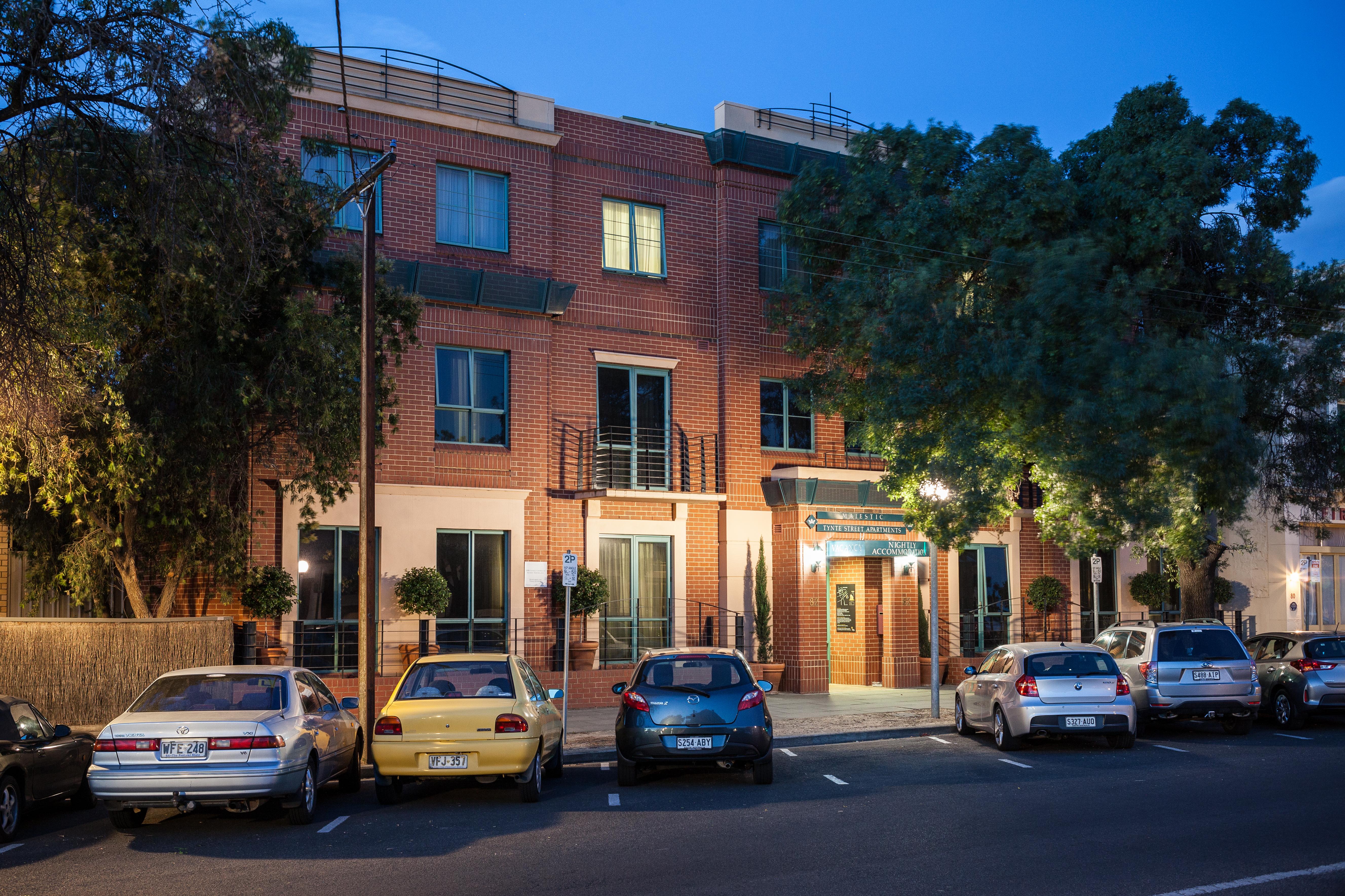 Majestic Tynte Street Aparthotel