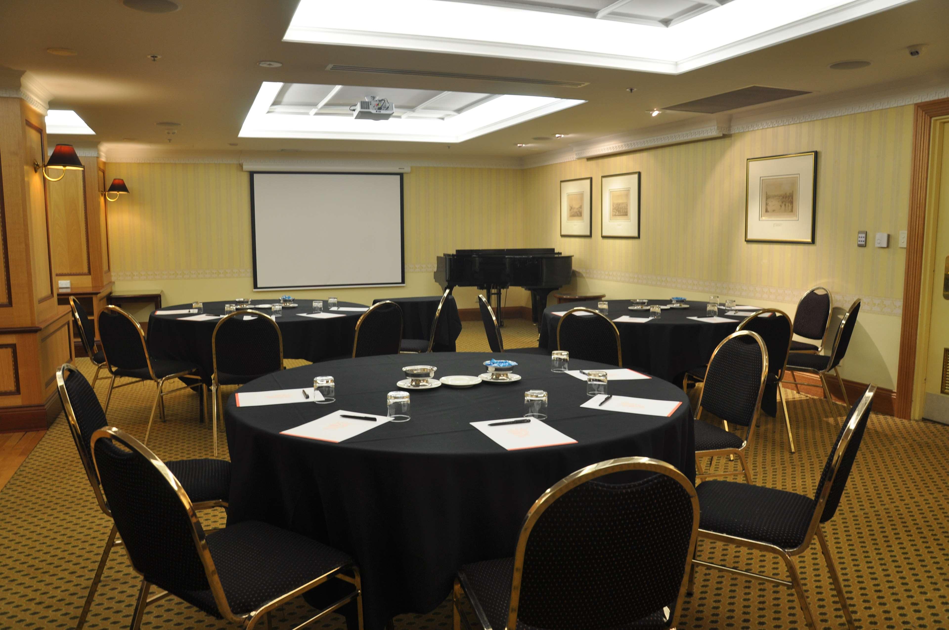 Stamford Plaza Hotel
