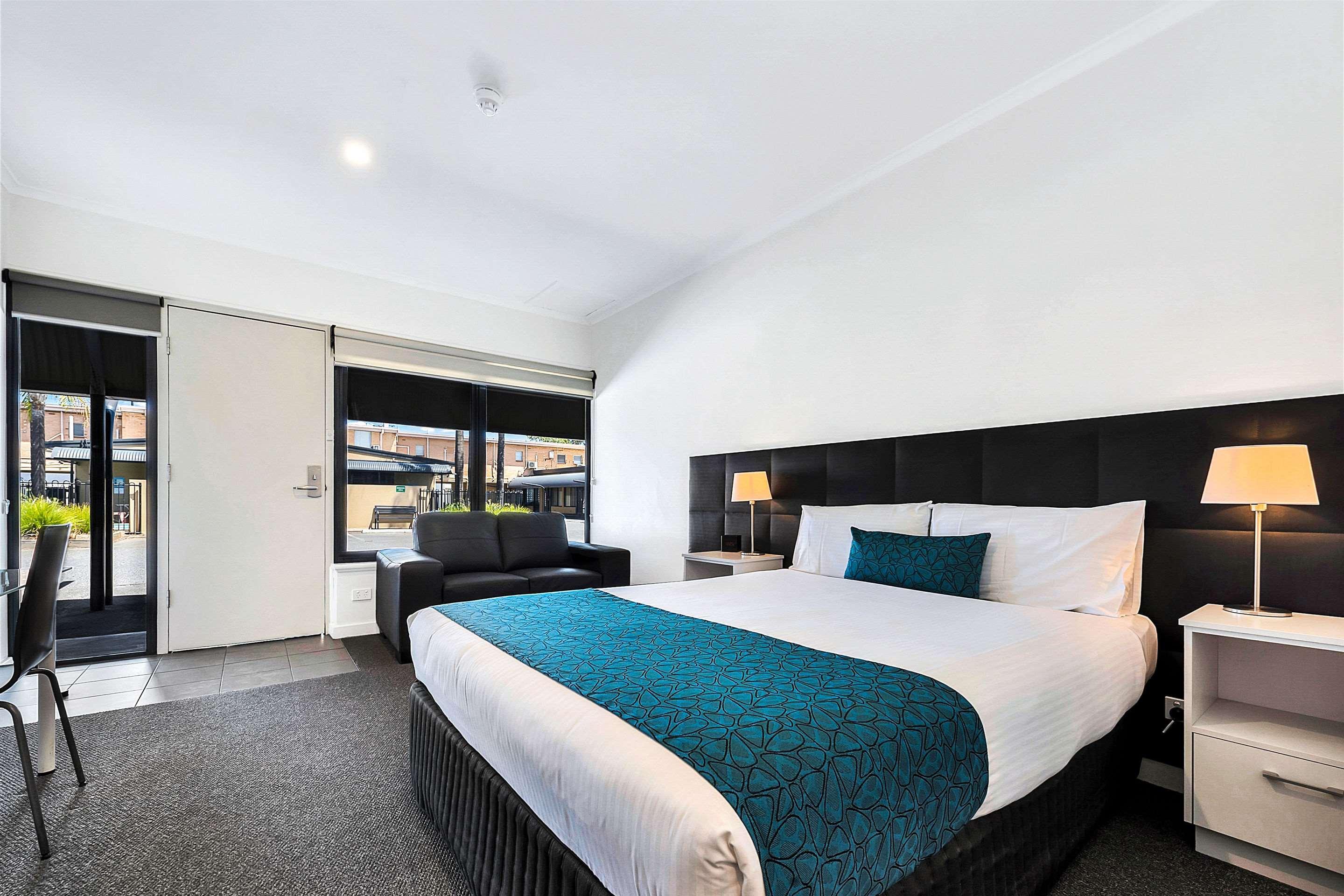 Comfort & Manhattan 3*