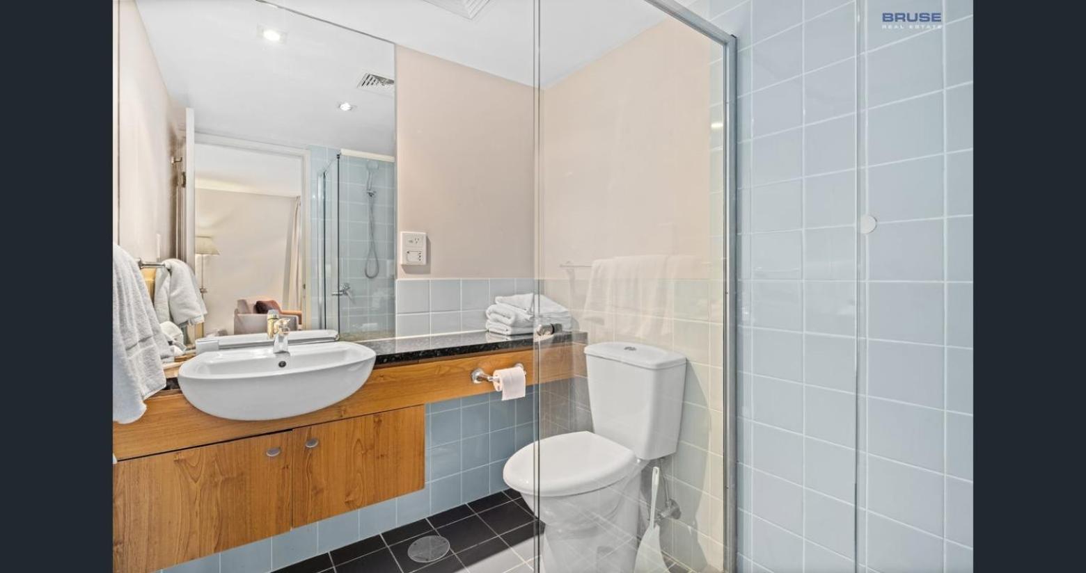 Cbd Deluxe Private 2 Bedroom Apartamento Adelaide