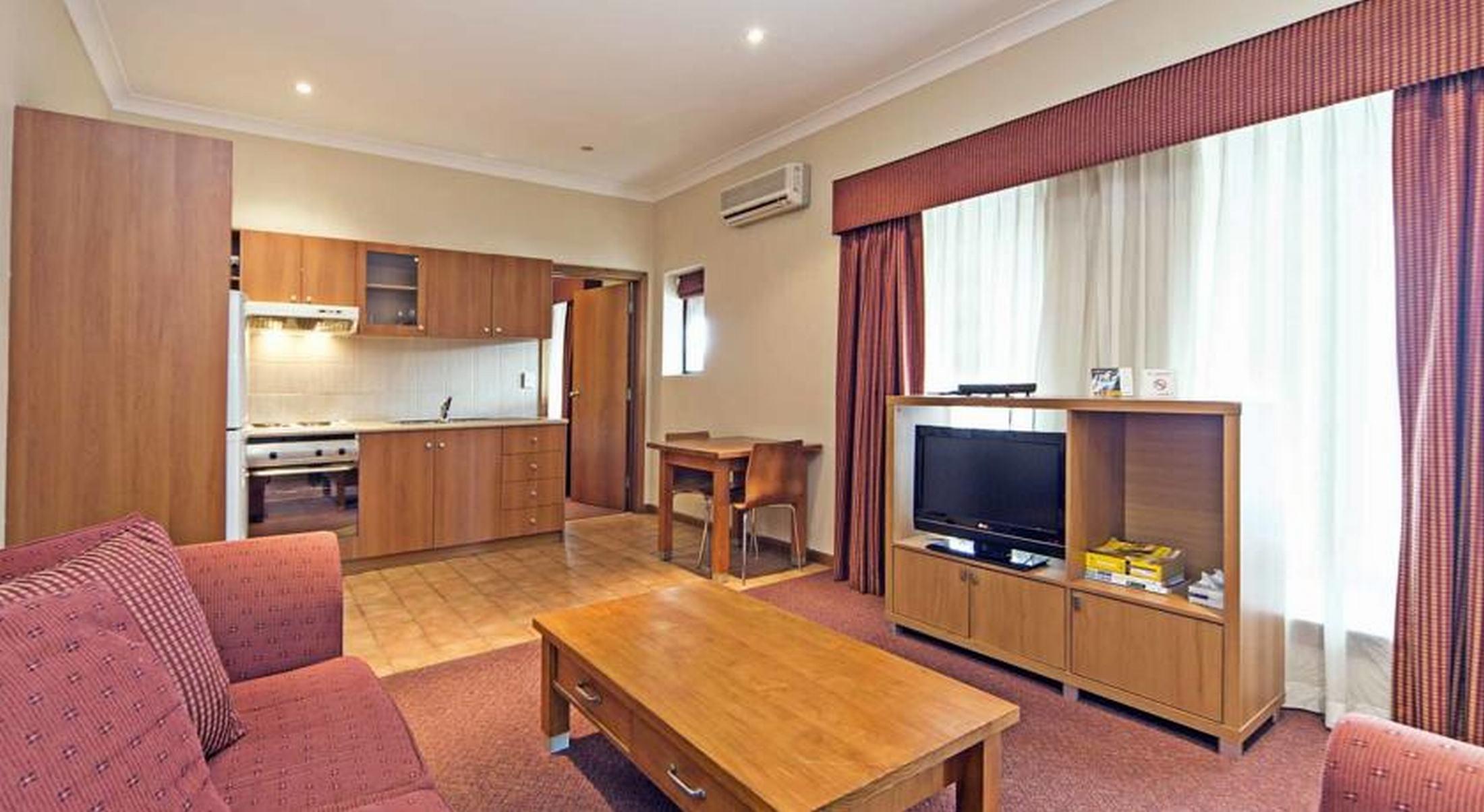 Comfort & Sombrero Hotel