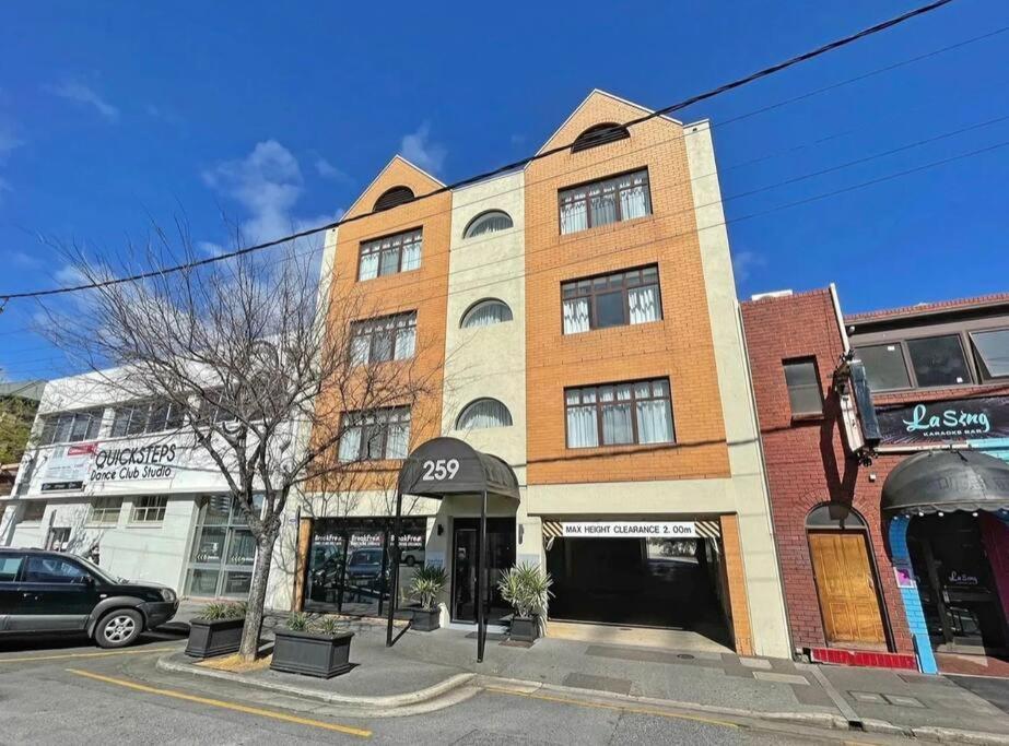 Apartment 105 Gouger With Parking Adelaide