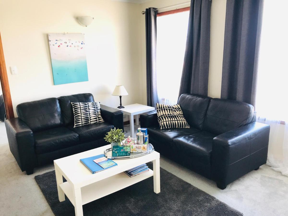 Apartment Beachside Unit Brighton *