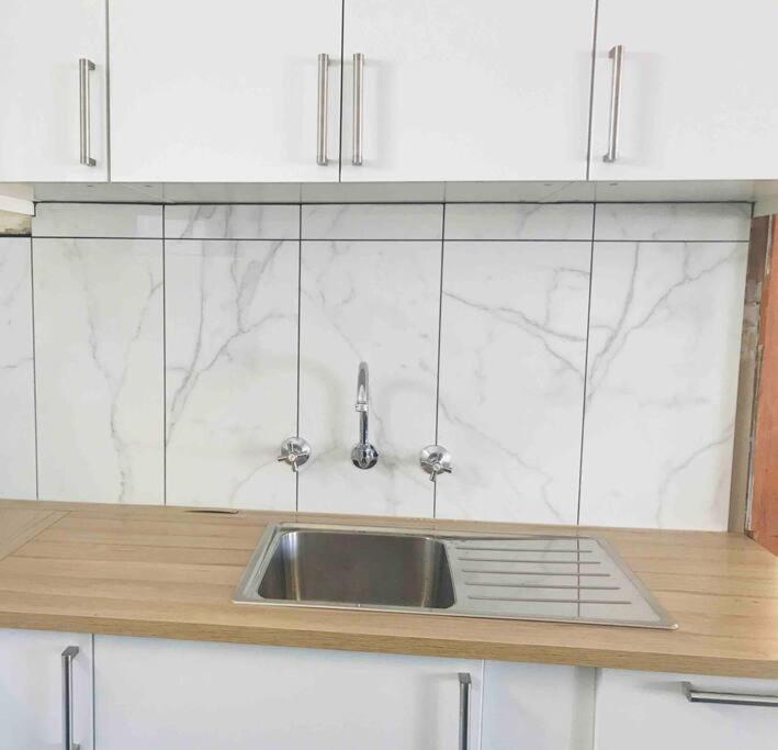 Beachside Unit Brighton Apartment