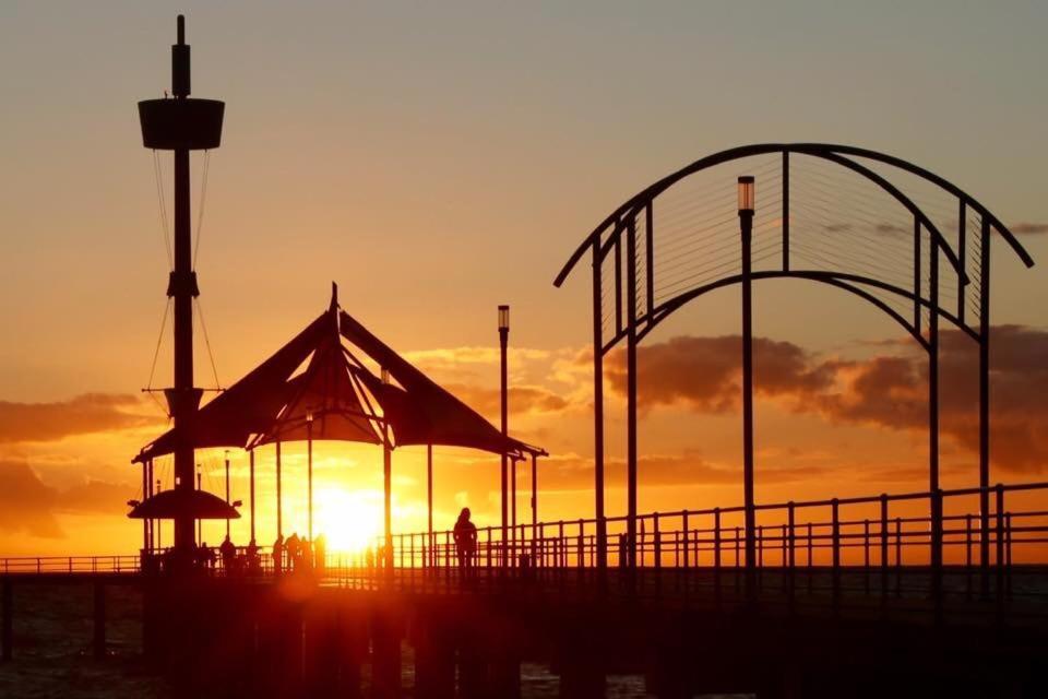 Beachside Unit Brighton Adelaide