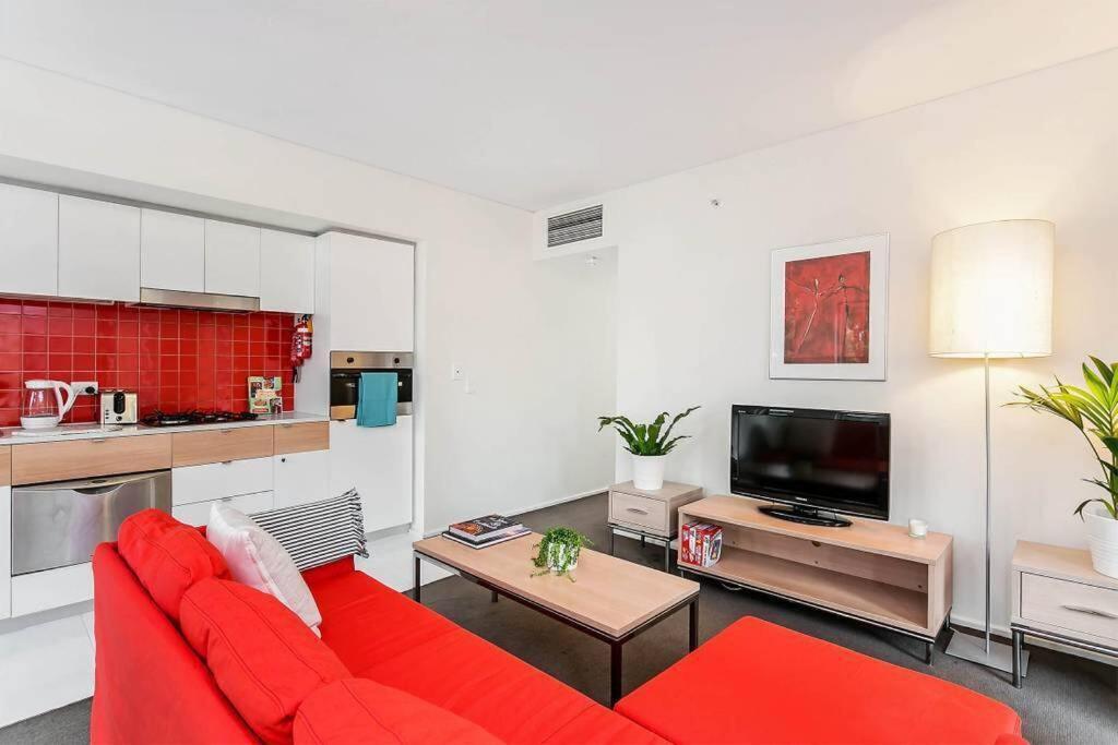City Centre Apt - 3 Bed/parking/cbd/wifi Adelaide