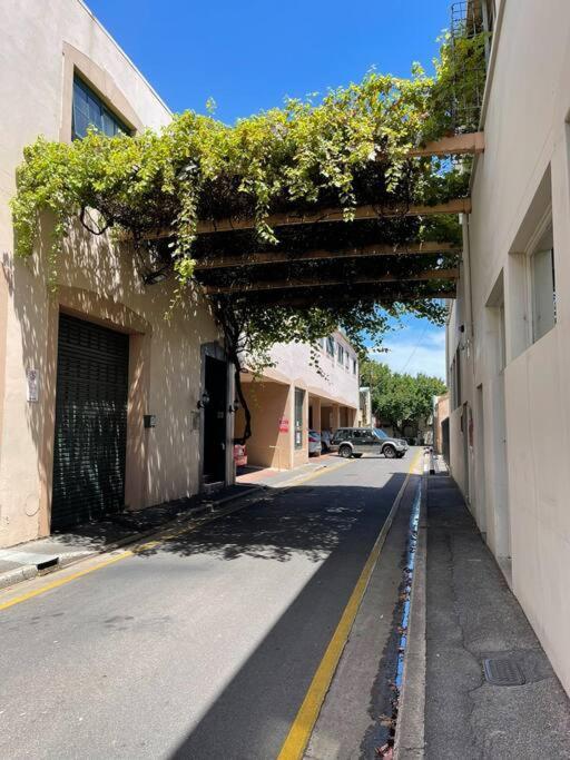 Apartamento 25/247 Gouger St Ex 430