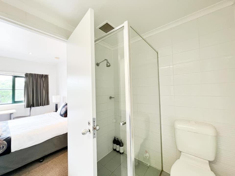 431/247 Gouger St Ex In * Adelaide