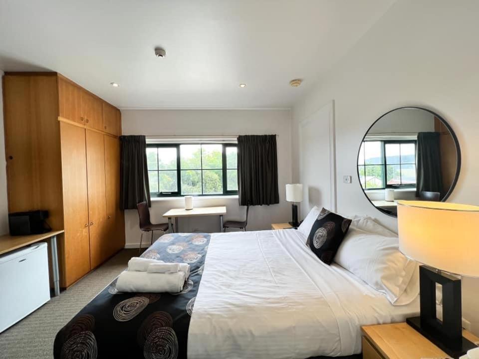 431/247 Gouger St Ex In *