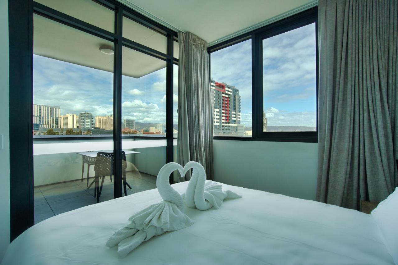Stylish 1 Bedroom Cbd Apt-pool-gym-sauna-steam