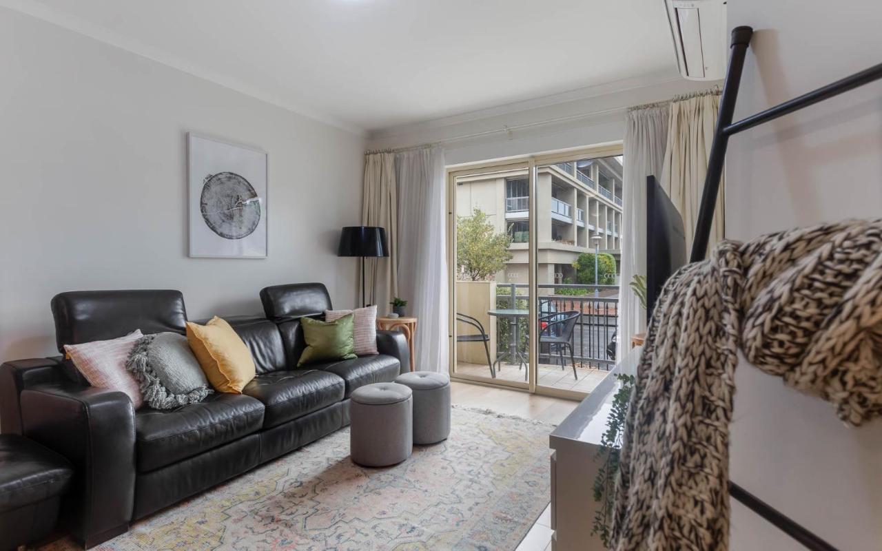 Carrington Views,3 Bedrooms, Cbd, Parking Holiday home
