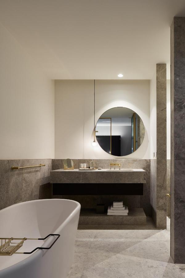 Eos By Skycity Hotel 5*