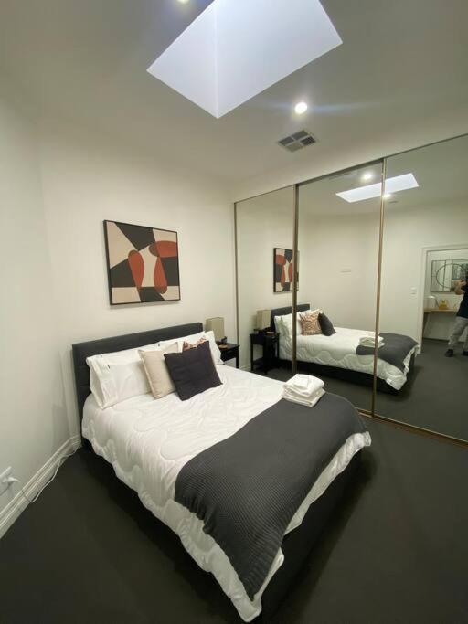Apartment Location Location: Melbourne Street Views Adelaide