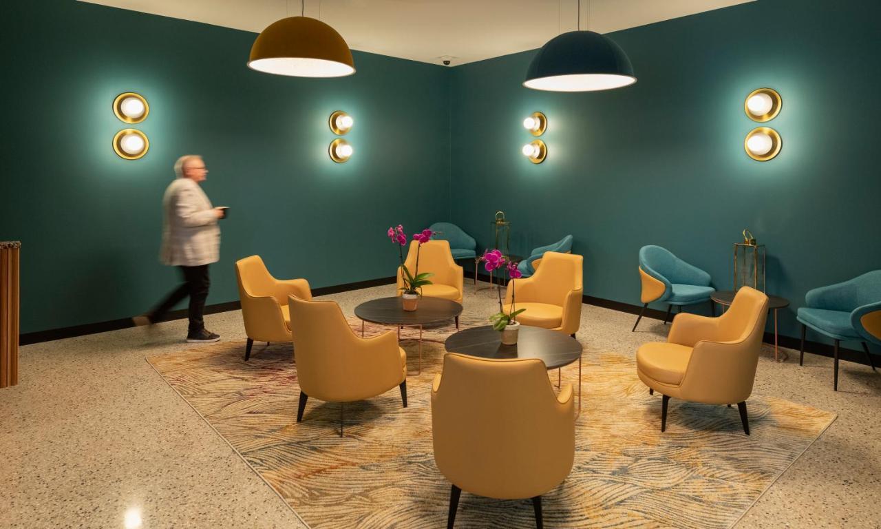 Tryp By Wyndham 4*