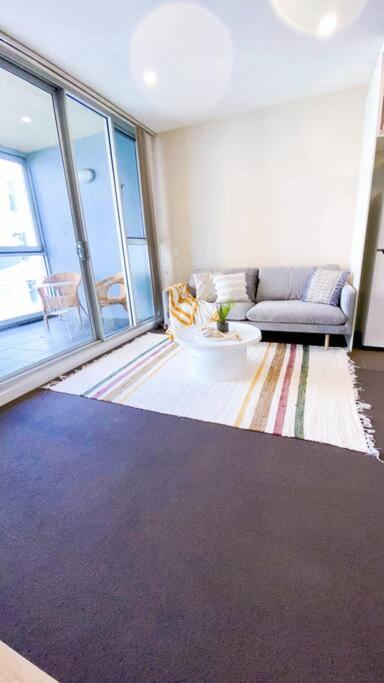 Apartment Beautiful One-bed In Adelaide
