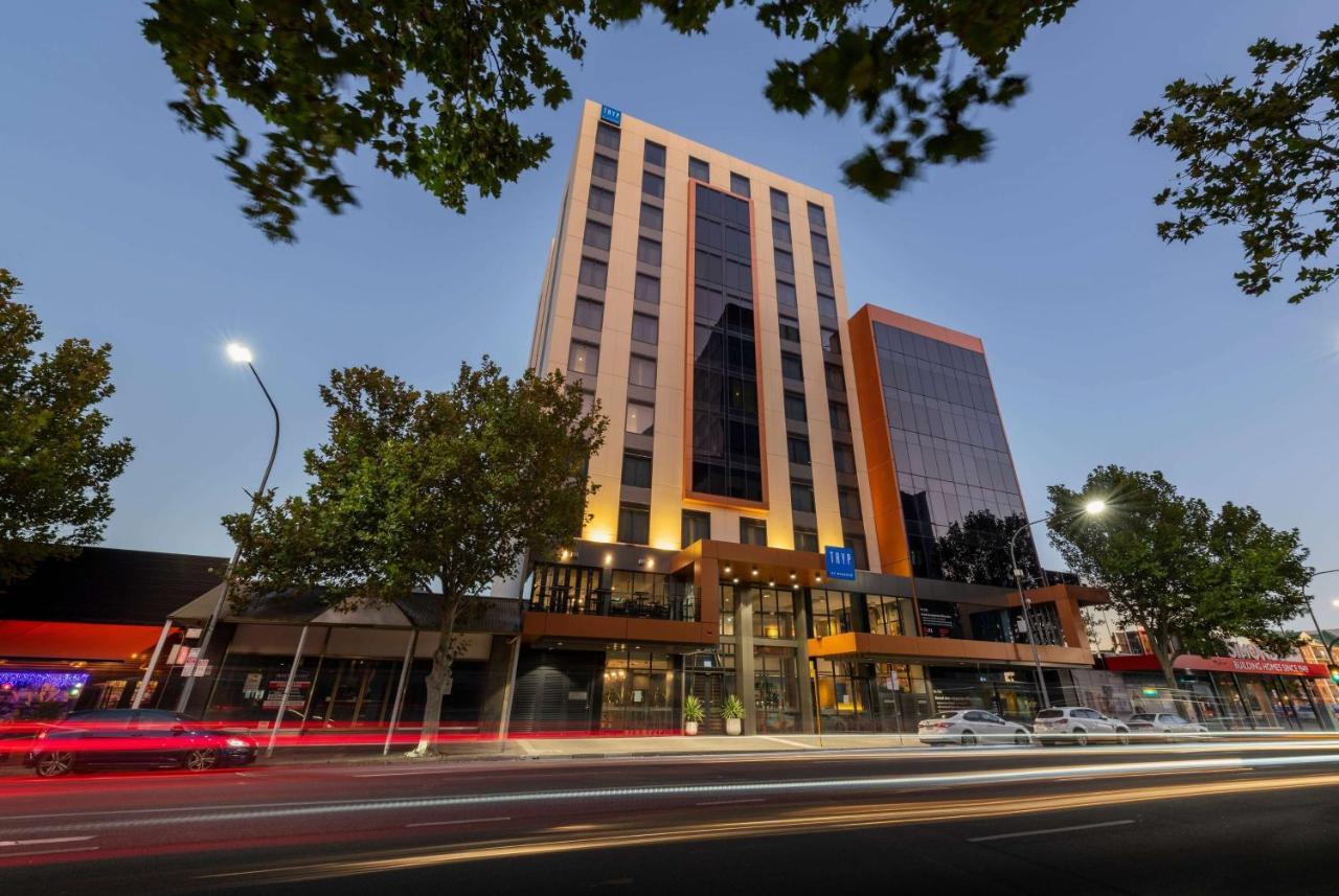 Tryp By Wyndham Hotel