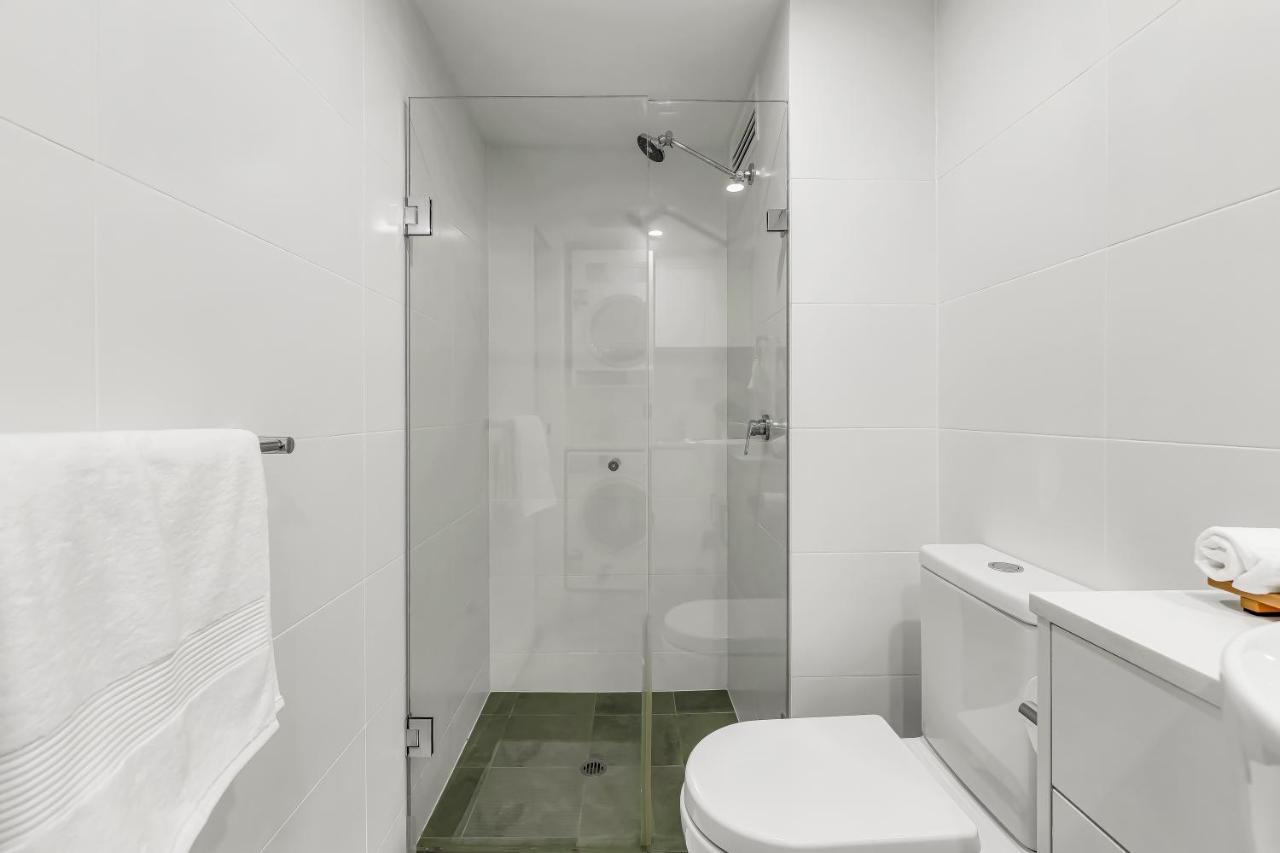 Apartment One Hurtle Square