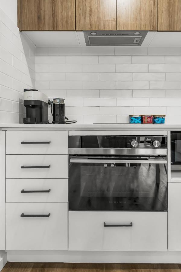 One Hurtle Square Apartment Adelaide