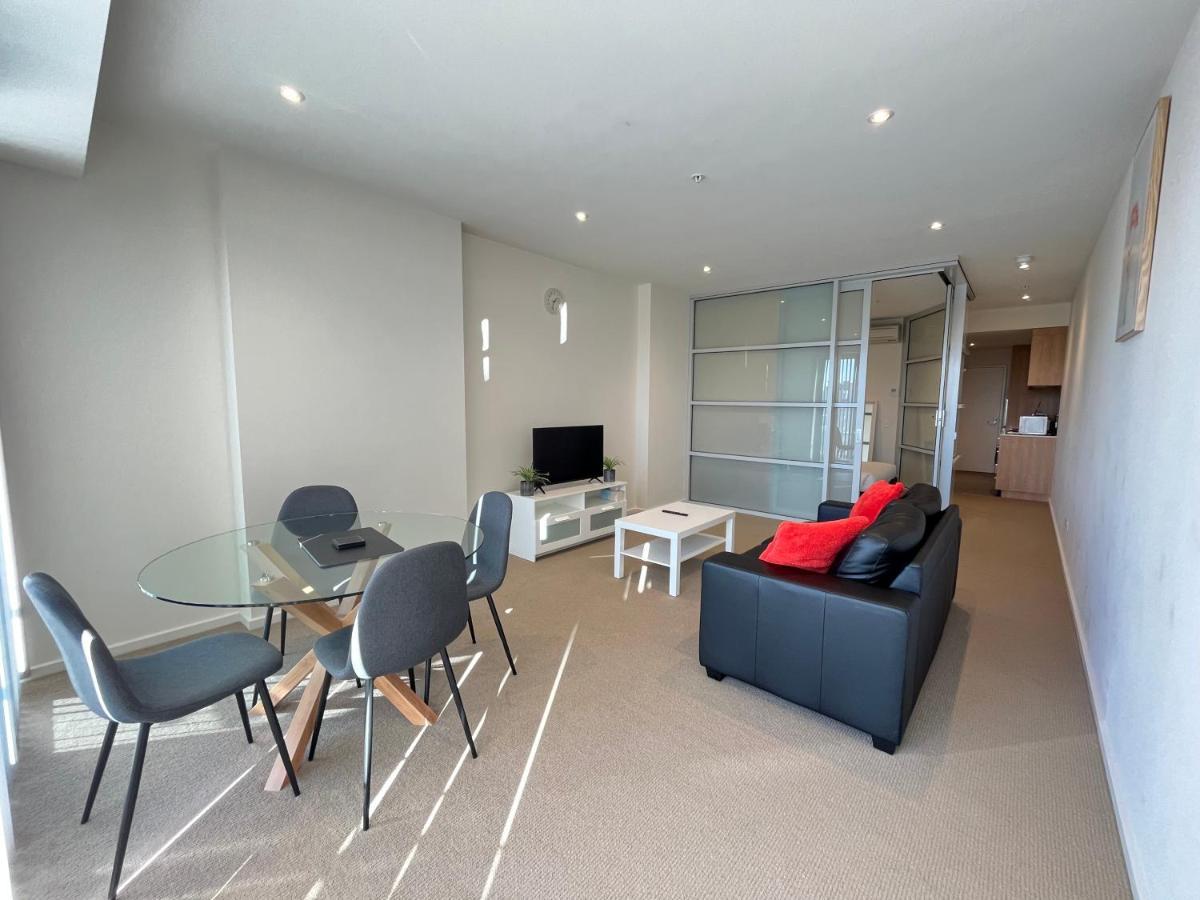 Tasha's On Morphett * Adelaide