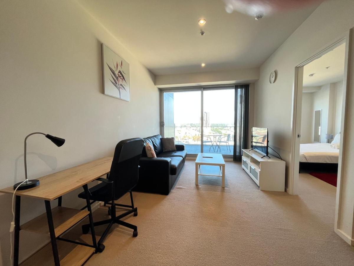 Tasha's On Morphett * Adelaide